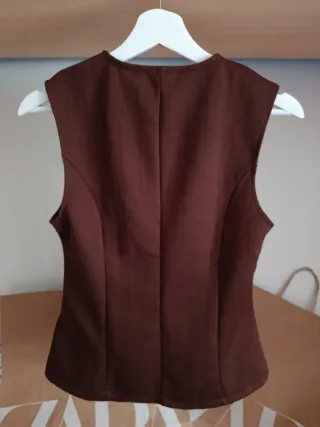 Chaleco Zara Marrón Talla M