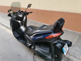 Yamaha XMAX 400 Maxi Scooter Negra/Azul
