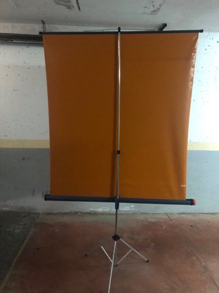 Pantalla portátil modern 130