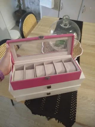 Caja para relojes o joyas