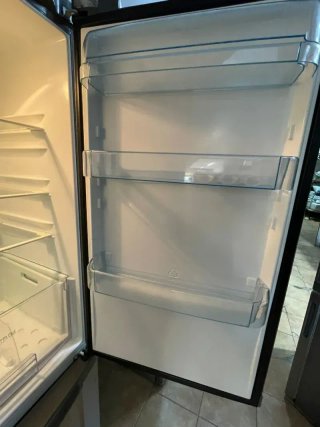 Nevera Grundig + garantía+ ; transporte