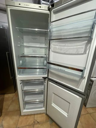 Nevera Grundig + garantía+ ; transporte