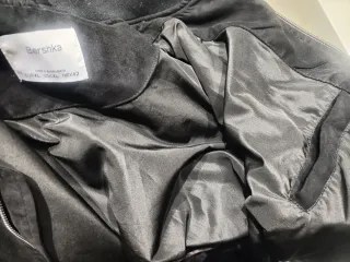 Chaqueta Bomber Negra Bershka Hombre