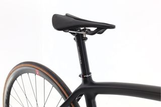 Pinarello Angliru Di2 12V t.50