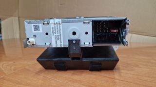 RADIO VOLKSWAGEN TRANSPORTER T5 2013