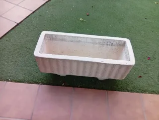 2 Jardineras de piedra rectangular