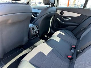 Mercedes C350e, año 2017, nacional, único prop