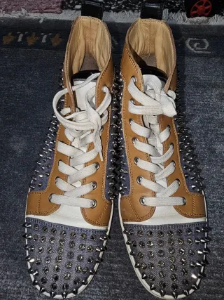 Zapatillas Christian Louboutin Tachuelas