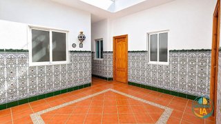 Chalet en venta en La Banda - Campo de Fútbol en Chiclana de la Frontera