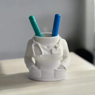 Portalápices personalizado bata doctora