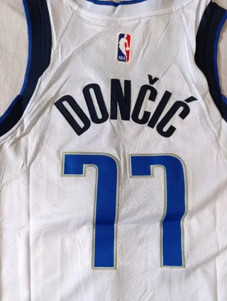 Camiseta NBA Dallas Mavericks 77 de Luka Doncic