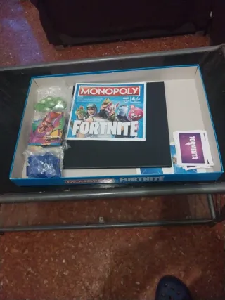 Monopoly Fortnite Edición Juego de Mesa