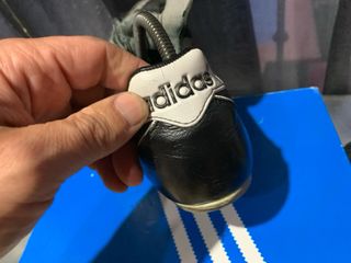 Botas de fútbol Adidas Talla 39.5 kaiser 5
