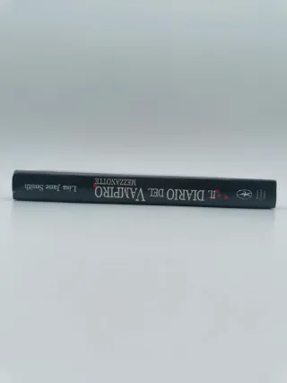 Il diario del vampiro. Mezzanotte (Italian Edit...