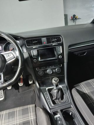 Volkswagen Golf GTD 2015