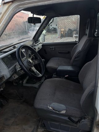 Nissan Patrol 1995  el coche va muy bien no itv