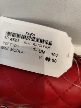 Bolso cadena cuero rojo