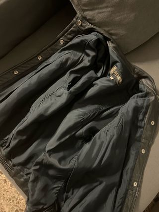 Chaqueta de cuero negra