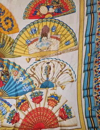 Pañuelo Loewe 100% Seda Vintage Abanicos 85cms