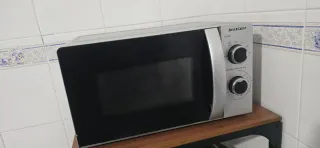 Microondas SilverCrest 700W