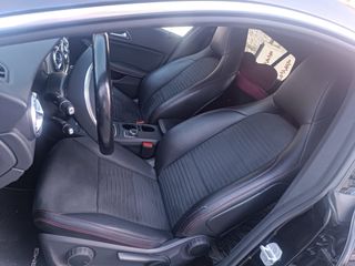Mercedes-Benz Clase CLA 2015