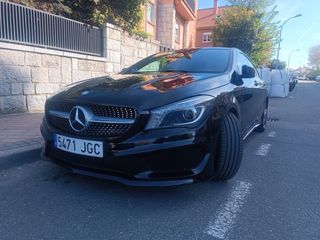 Mercedes-Benz Clase CLA 2015