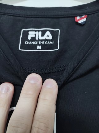 T-shirt Fila donna nera taglia M