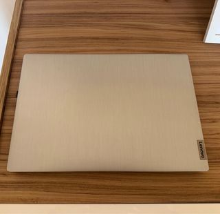 Lenovo IdeaPad 3 - Argento