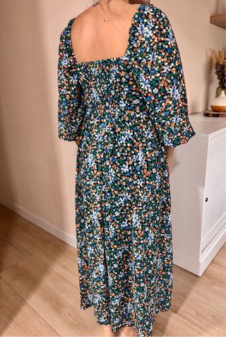 Vestido Springfield floral manga larga