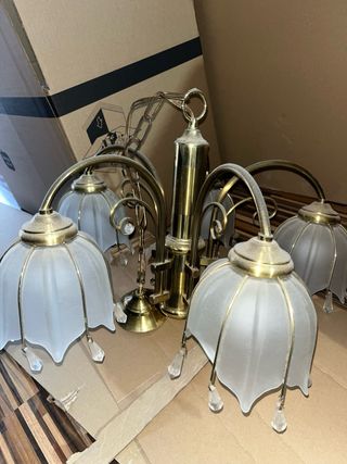 Lámpara de techo vintage dorada y blanca