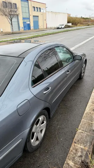 Mercedes-Benz Clase E 2004