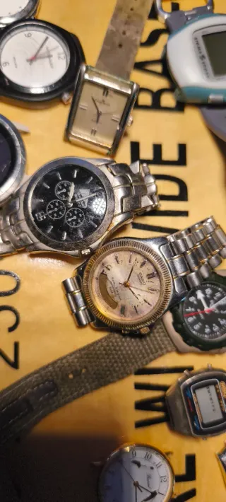Lote de  Relojes Variados