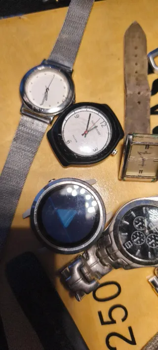 Lote de  Relojes Variados