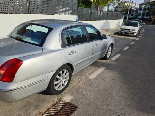 KIA Opirus 2009
