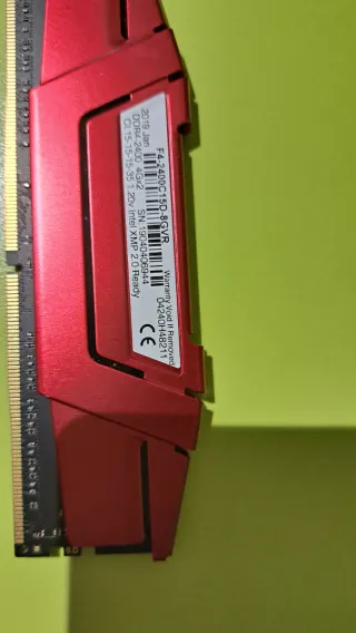 2x G.Skill Ripjaws V DDR4 4GB RAM