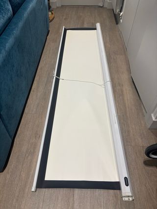 Pantalla enrollable Celexon 220cm