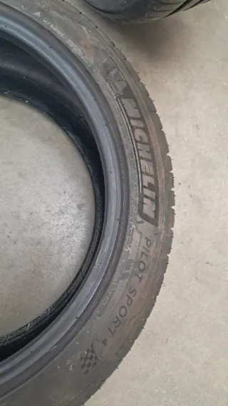 Neumáticos 235/45ZR18 98Y michelin pilot sport 4