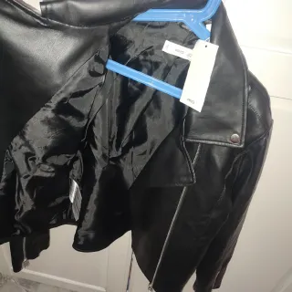 Giubbino ecopelle bambina MNG