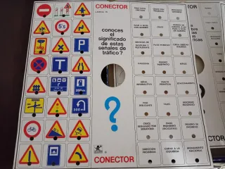 Juego de mesa Conector