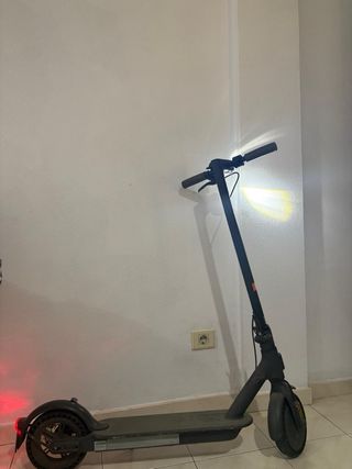 Patinete eléctrico. MI Xiaomi scooter 1s