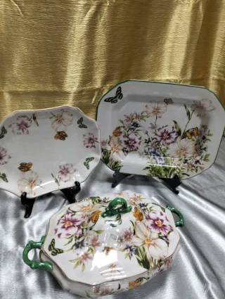 Juego Vajilla Coleccionable Flores y Mariposas