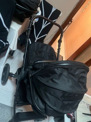 Passeggino per neonati nero