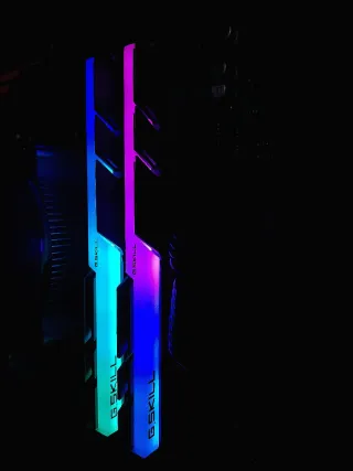 RAM G.Skill 16GB DDR4 TridentZ RGB