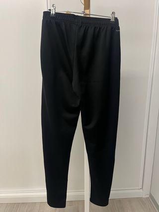Pantalón chándal Adidas negro