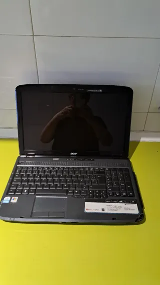 Portátil Acer Aspire 5735Z