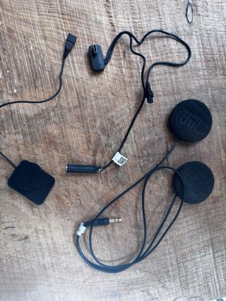 Intercomunicador, Moto Cardo packtalk NEO