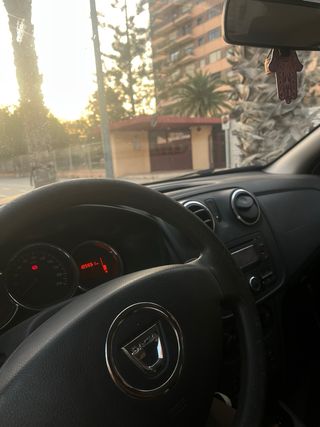 Dacia Sandero 2015