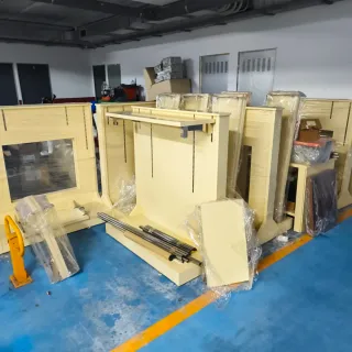 Estanterías muebles perchas para comercios  tienda