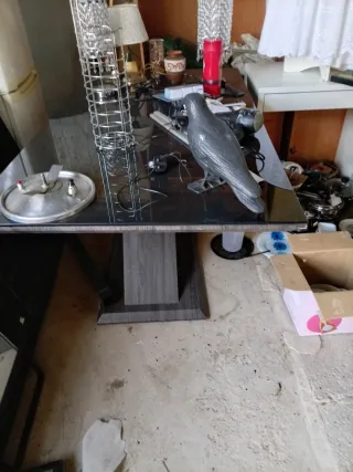 Mesa de comedor madera oscura
