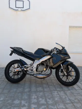 Derbi GPR 50cc Negra